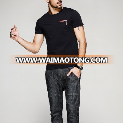 OEM T-shirts 100%Cotton 200Gsm Men Plain Round Neck Wholesale Blank T Shirts